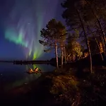 Wilderness & Igloos Hotel 4*