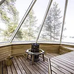 Wilderness & Igloos 酒店 伊纳利