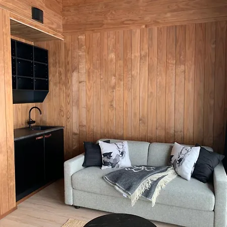 Wilderness & Igloos Отель