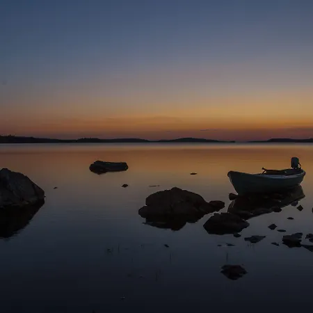 Wilderness & Igloos 4* イナリ