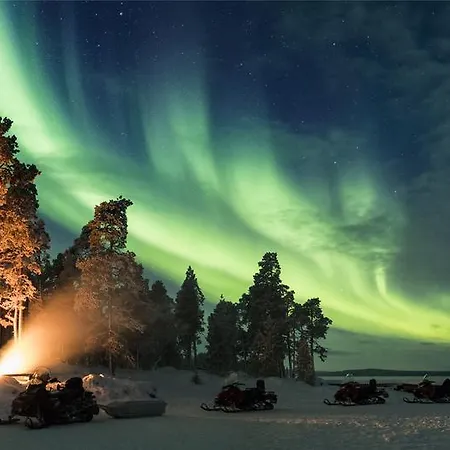 Wilderness & Igloos Otel 4*