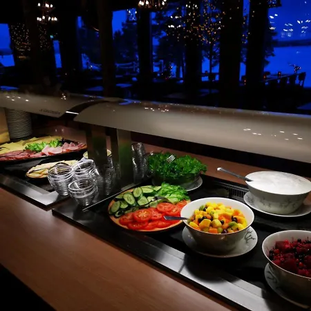 Wilderness & Igloos ホテル イナリ