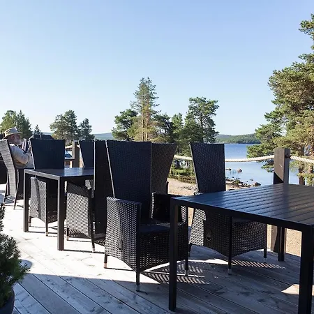 Wilderness & Igloos Hotel 4*