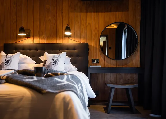 Wilderness & Igloos 4*