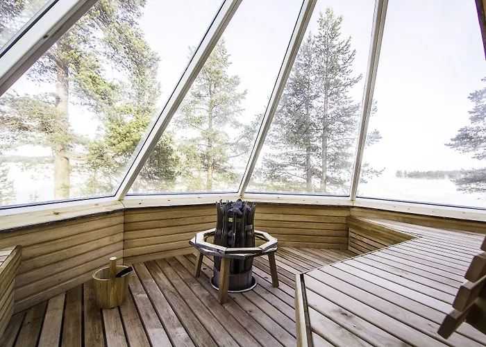 Wilderness & Igloos فندق إيناري