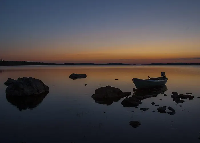 Wilderness & Igloos 4* إيناري