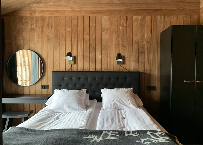 Wilderness & Igloos ホテル イナリ