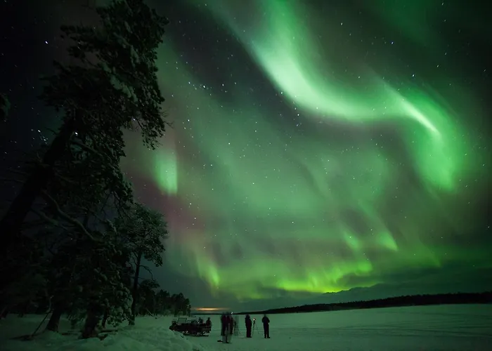 Wilderness & Igloos ホテル 4*